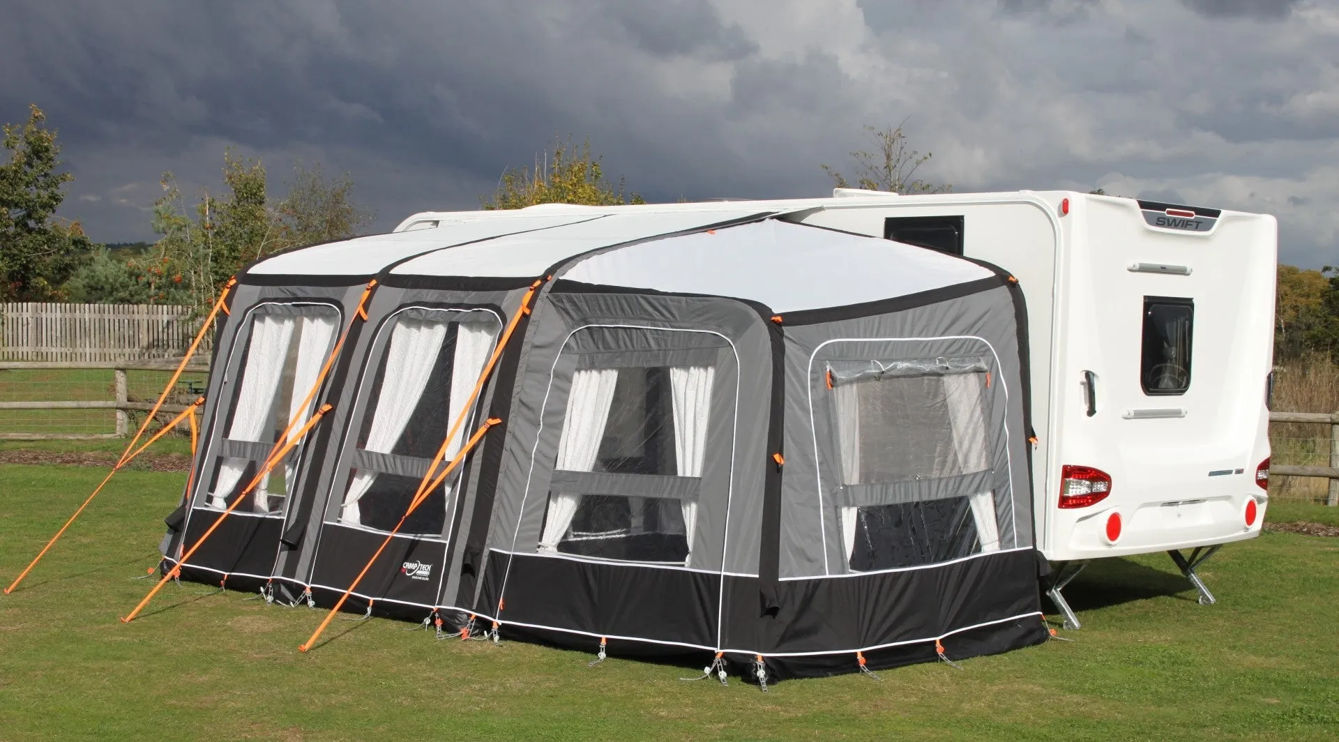 Camptec Starline Elite Air Awning 390