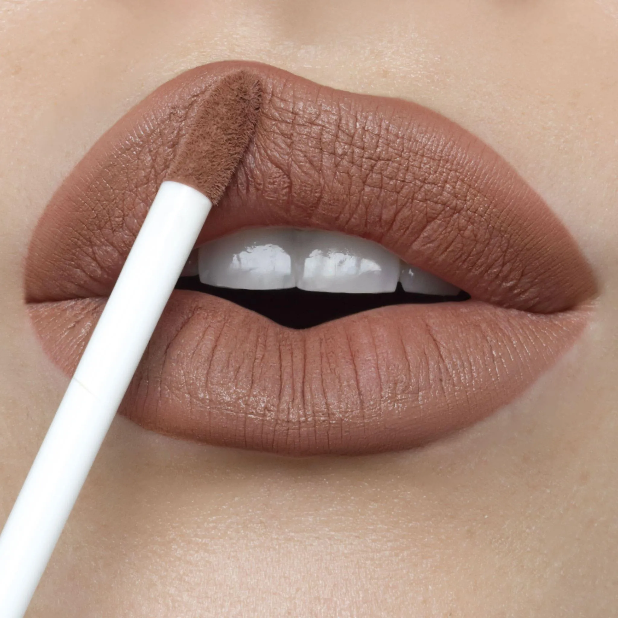 No Flash | A Light Hazelnut Brown Liquid Lipstick