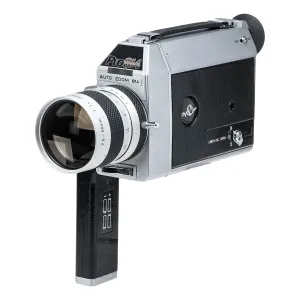 Pro814 Super 8 Camera Rental - High-Quality Filmmaking Experience!